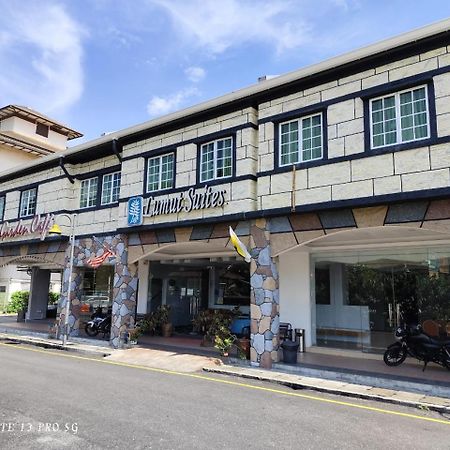Lumut Suites Kültér fotó